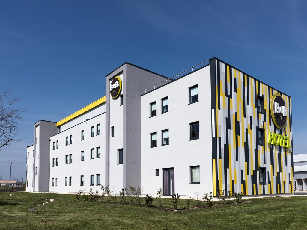 B&B Hotel Niort Marais Poitevin Est Экстерьер фото